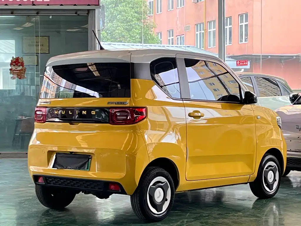 Wuling MINIEV