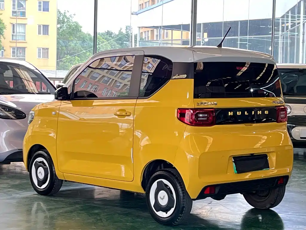 Wuling MINIEV