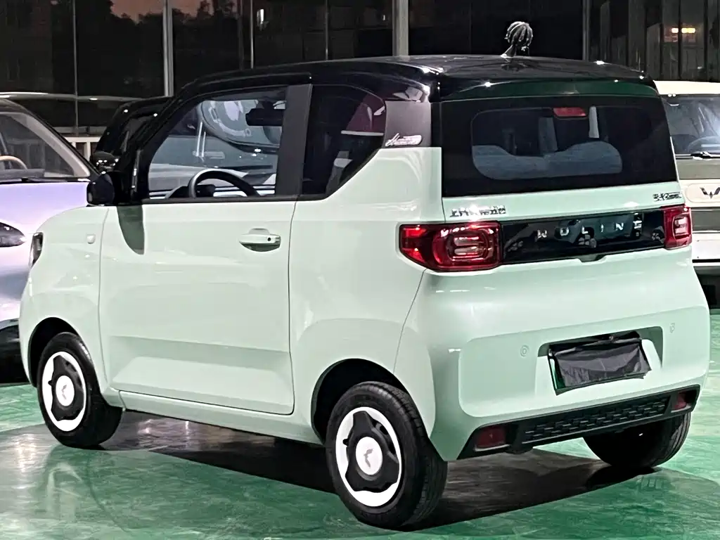 Wuling MINIEV