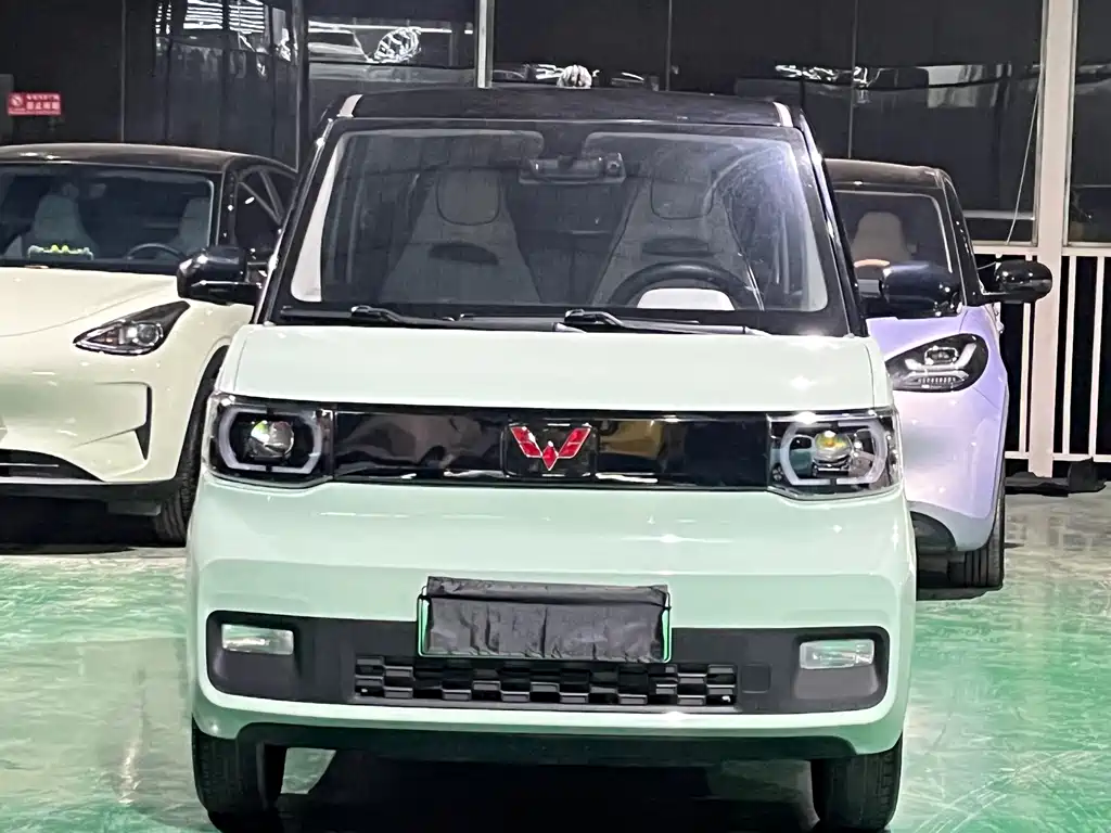 Wuling MINIEV