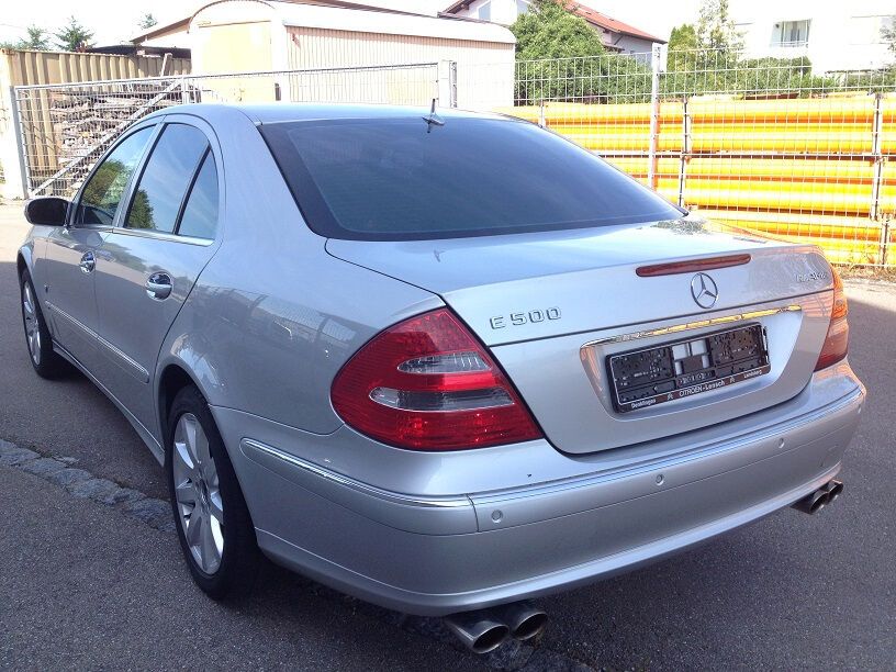 Mercedes-Benz E 500