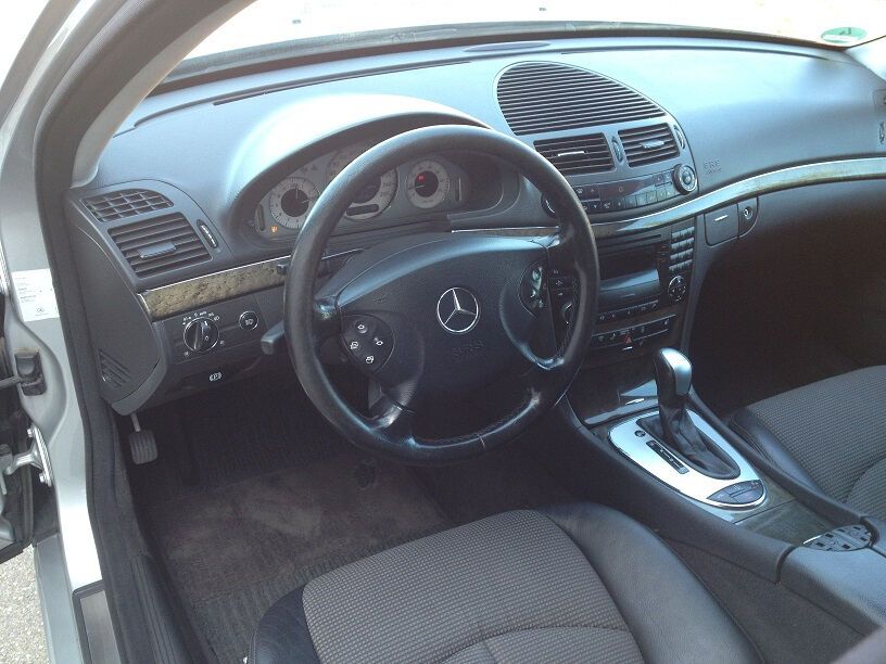 Mercedes-Benz E 500