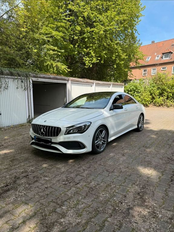 Mercedes-Benz CLA 180