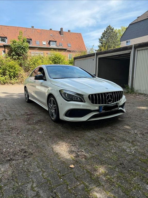 Mercedes-Benz CLA 180