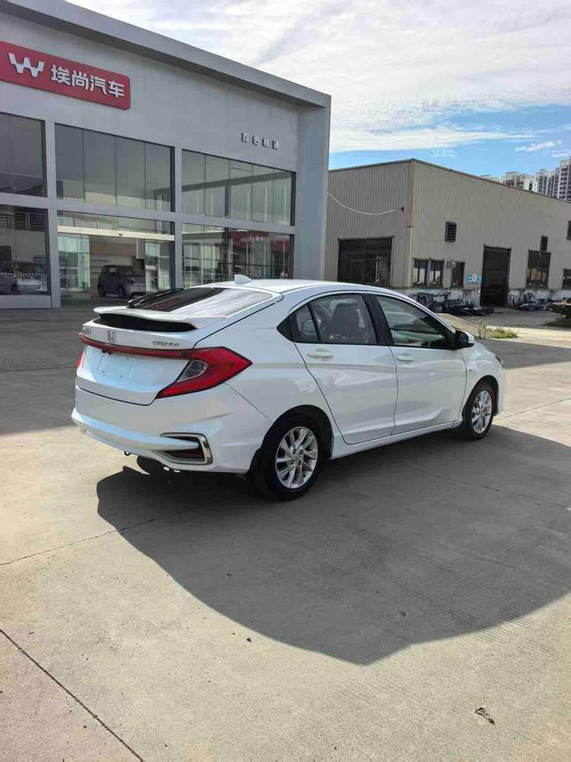 Honda Gienia