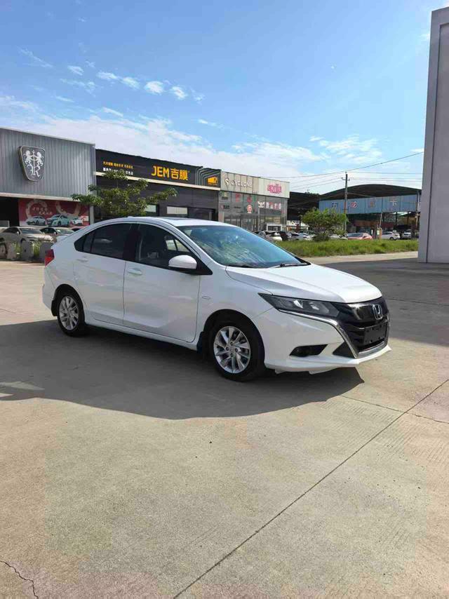 Honda Gienia