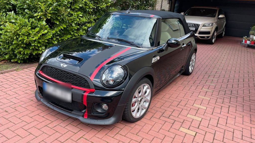 MINI John Cooper Works Cabrio