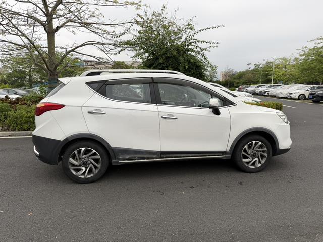 JAC Group Refine S3