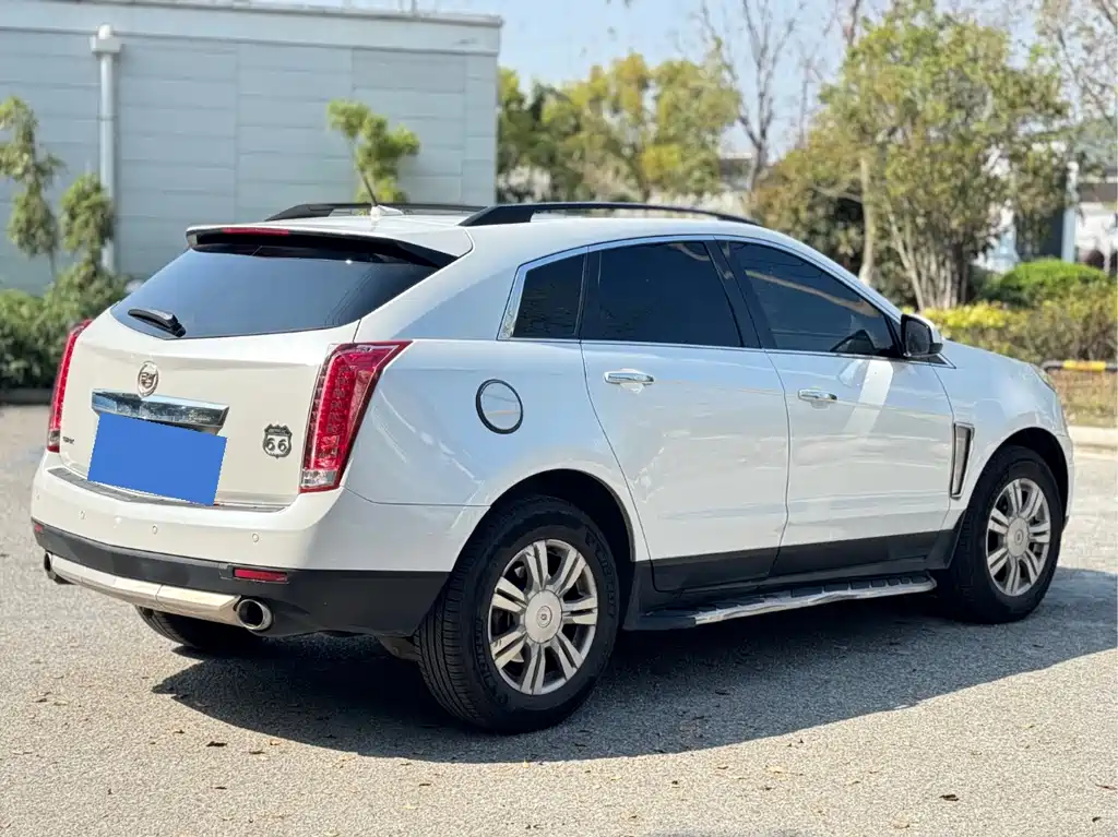 Cadillac SRX