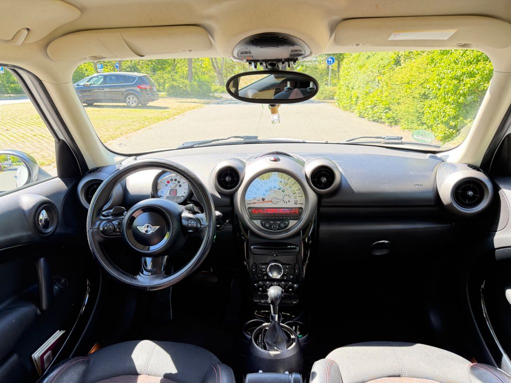MINI Countryman D (Cooper)