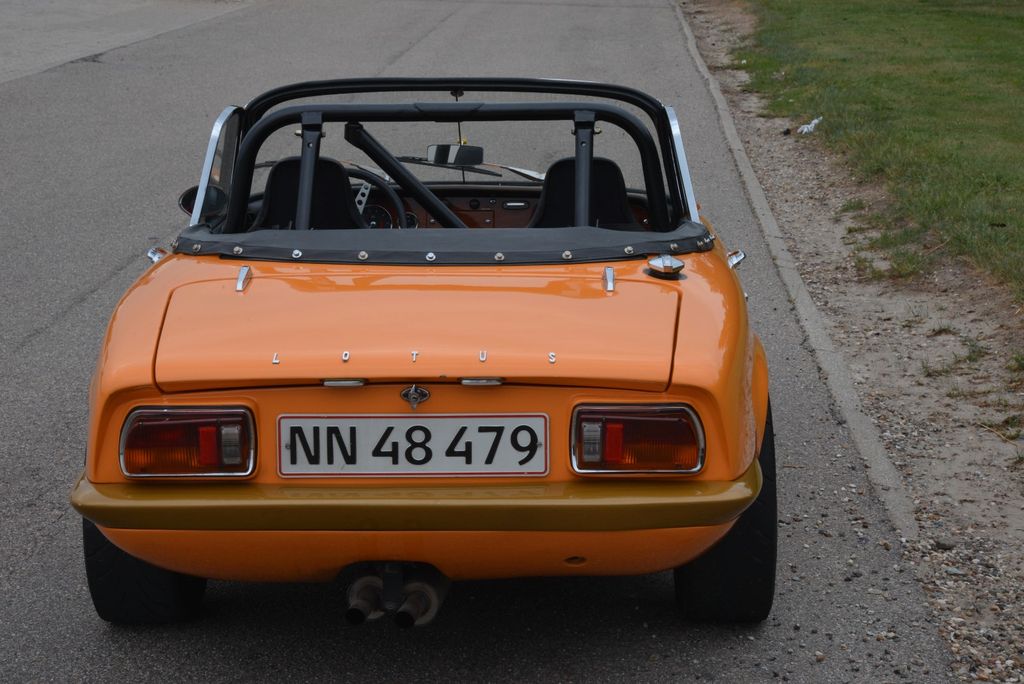 Lotus Elan