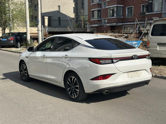 JAC Group Jiayue A5