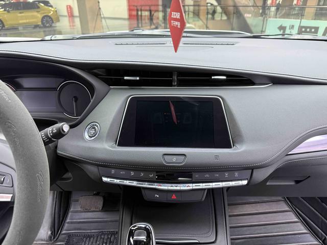 Cadillac Cadillac XT4