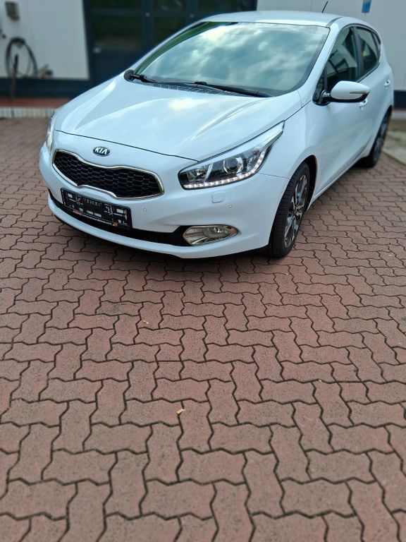 Kia cee'd / Ceed