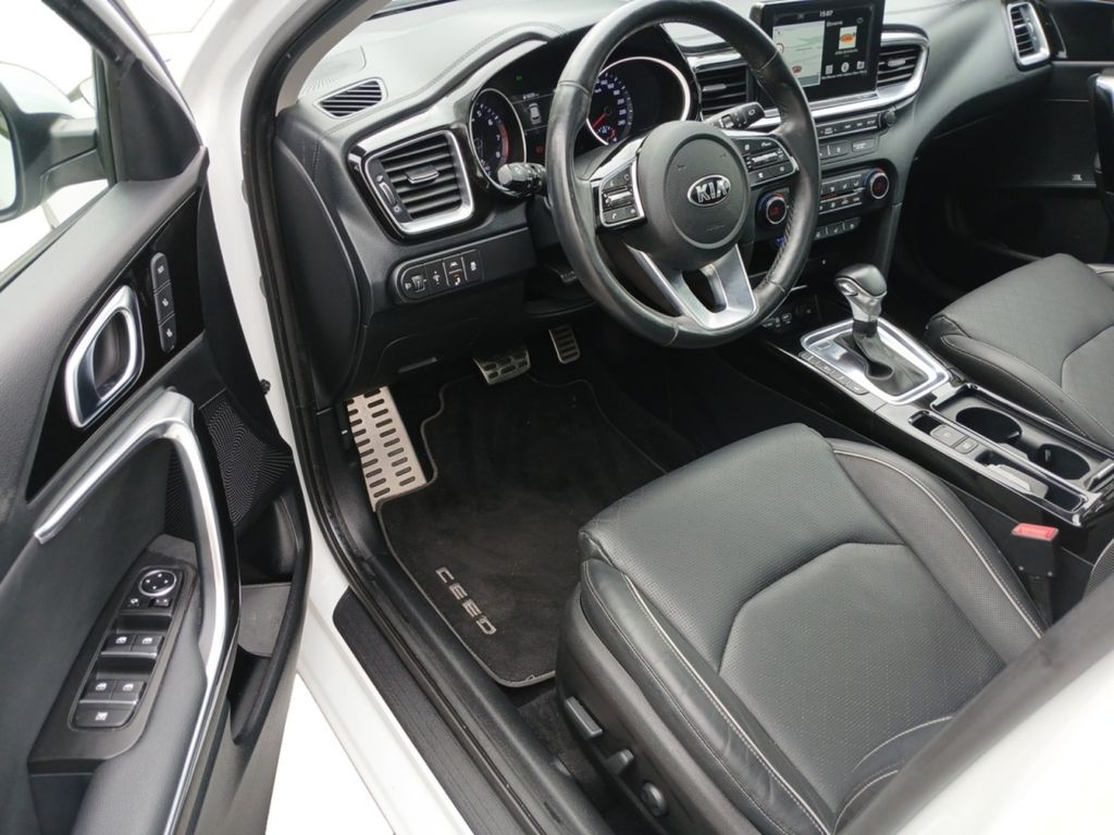 Kia cee'd / Ceed