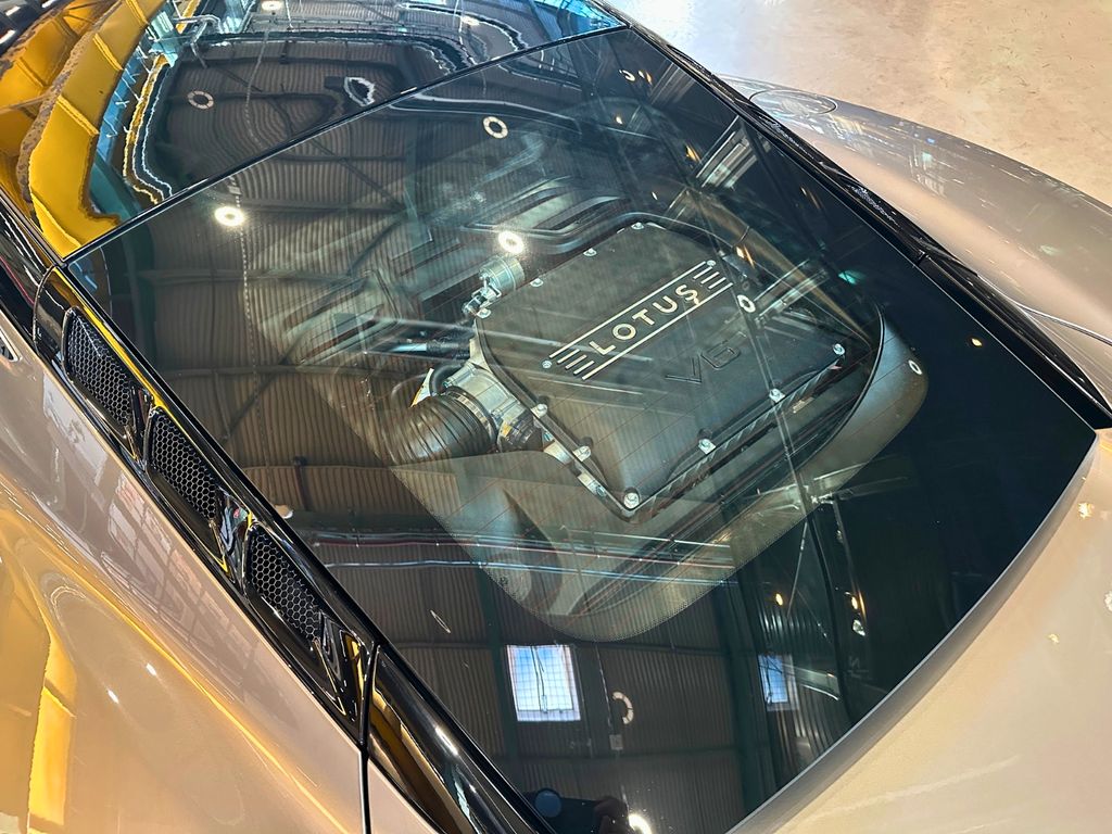 Lotus Emira
