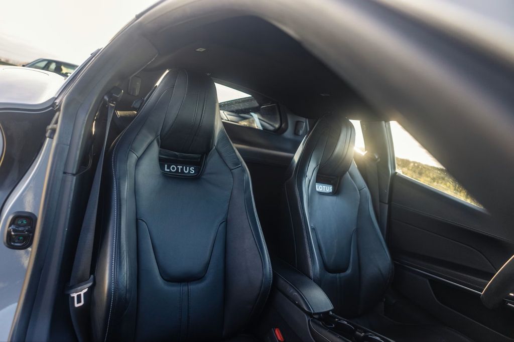 Lotus Emira
