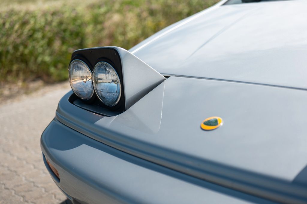 Lotus Esprit