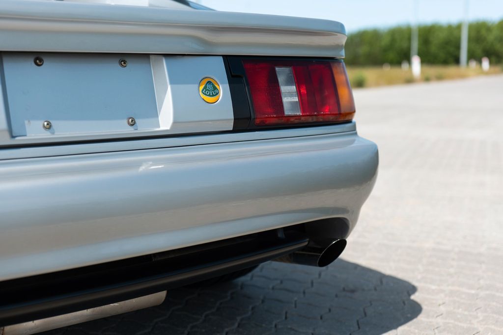 Lotus Esprit
