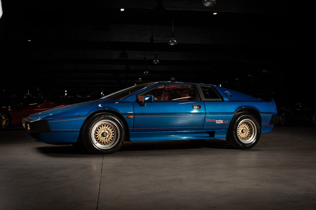 Lotus Esprit