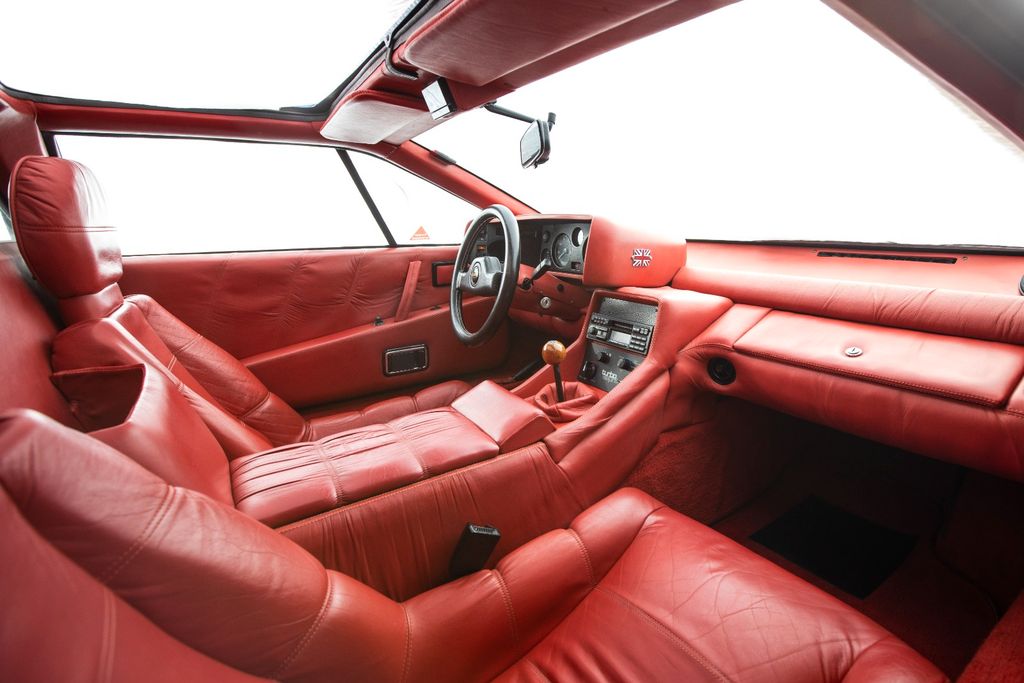 Lotus Esprit