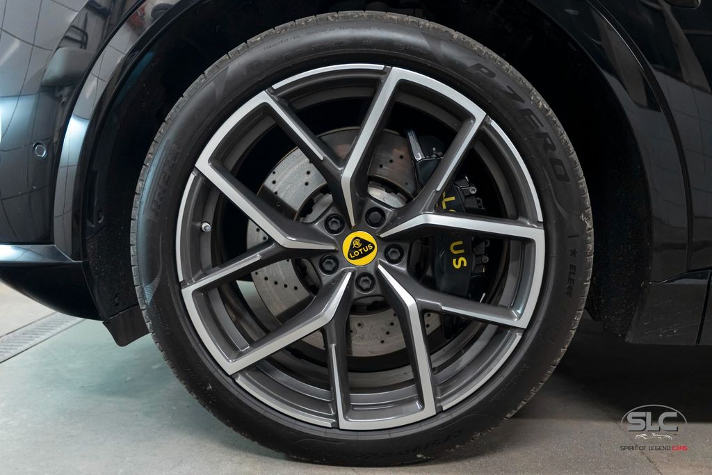 Lotus Eletre