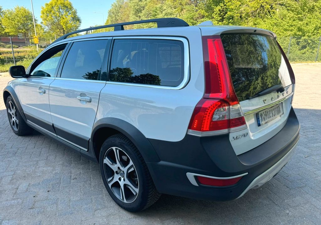 Volvo XC70