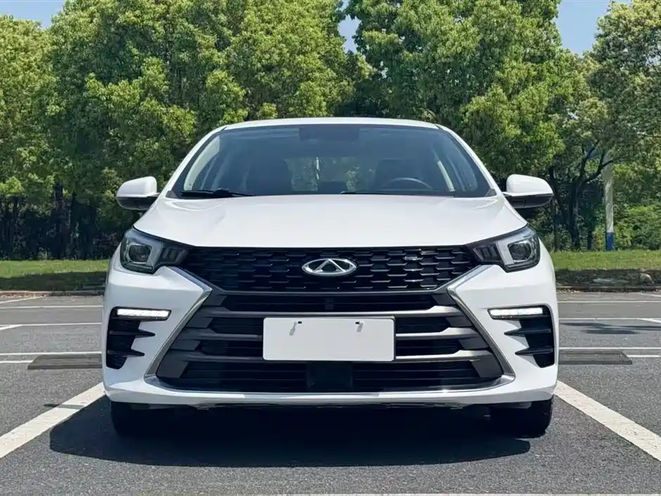 Chery Arrizo 5 PLUS