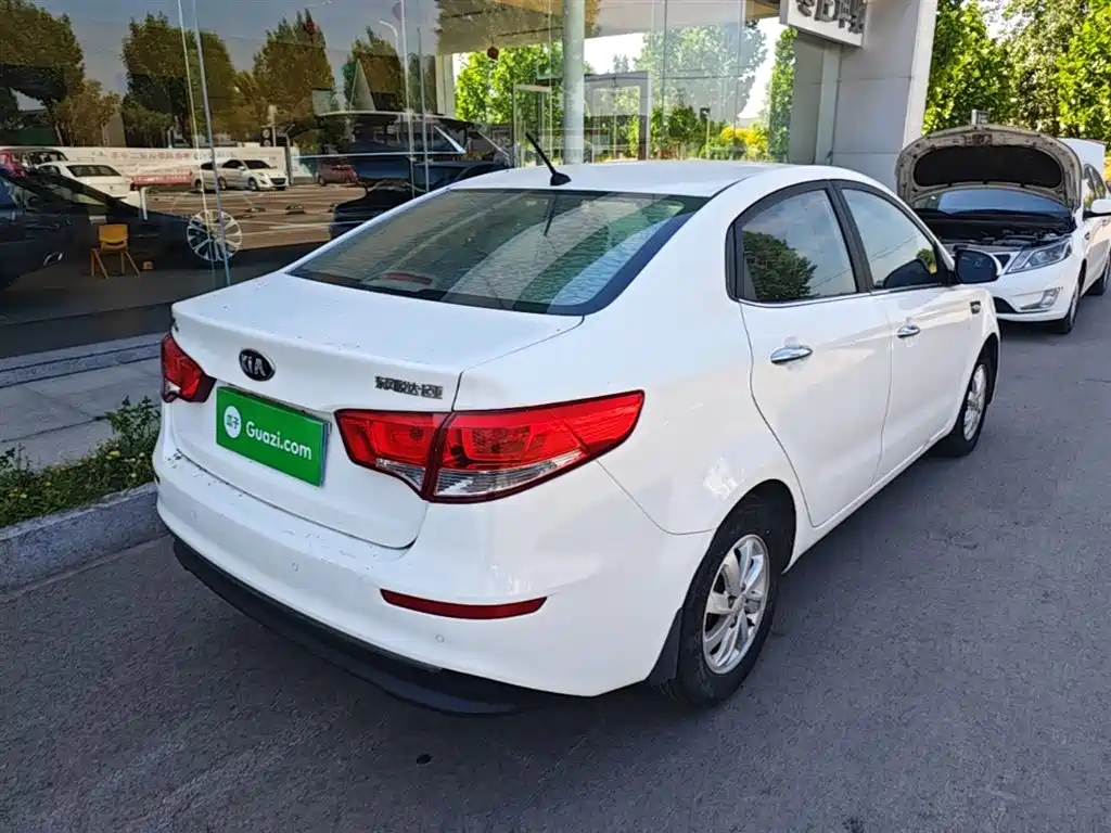 Kia K2