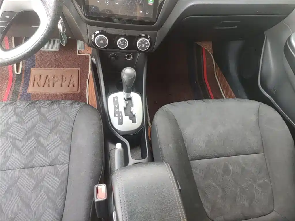 Kia K2