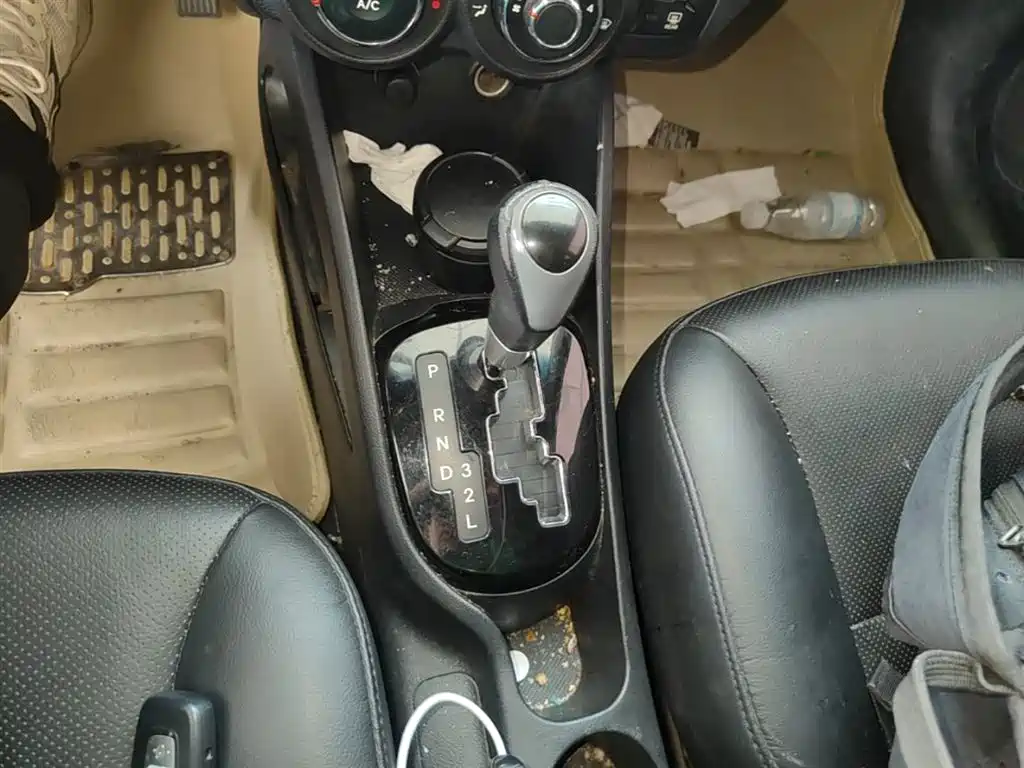 Kia K2