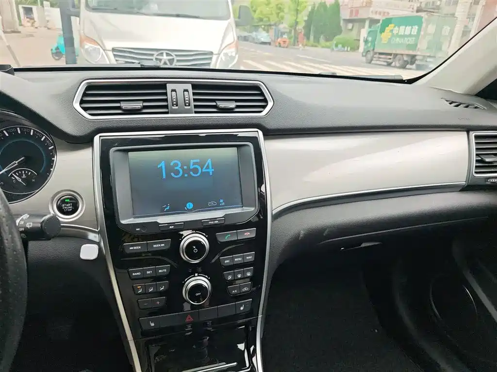 Haval H2