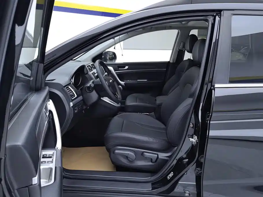 Haval M6