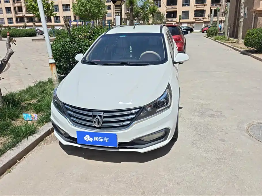 Baojun 310W