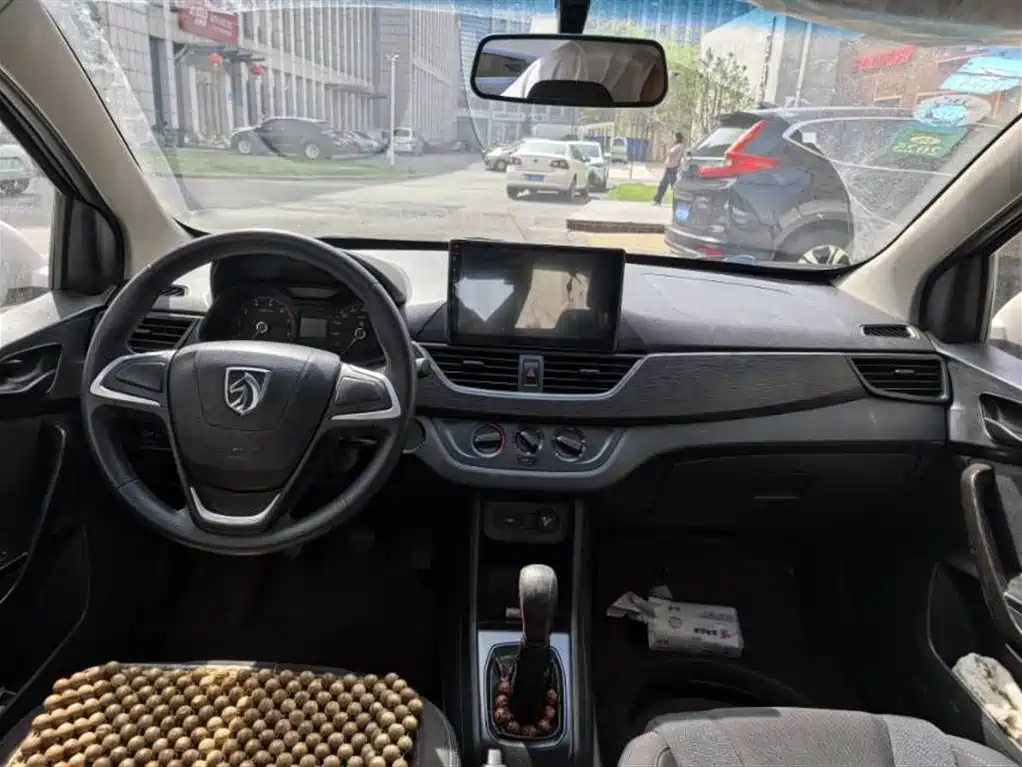 Baojun 310