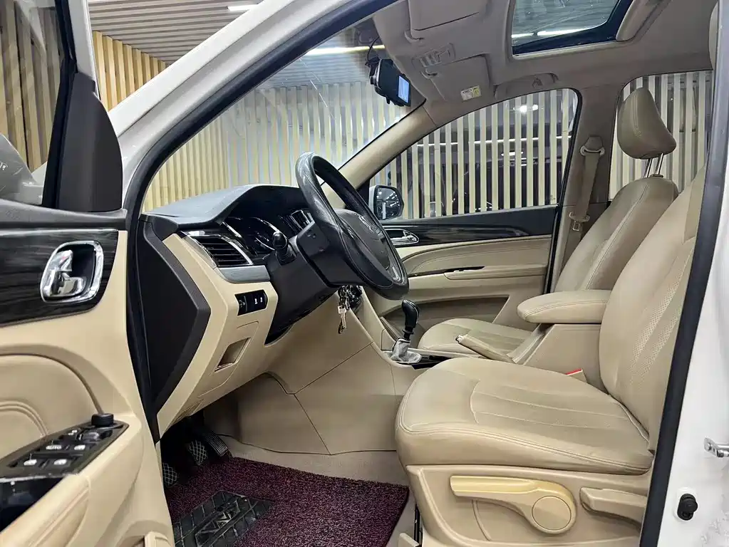Baojun 730