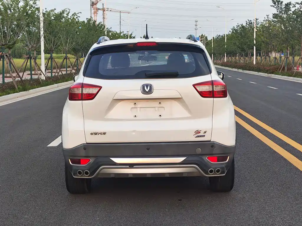 Changan CS15
