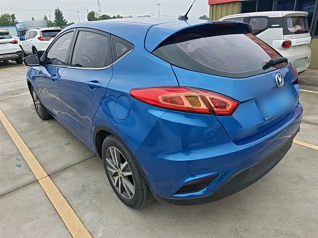 Changan Eado XT