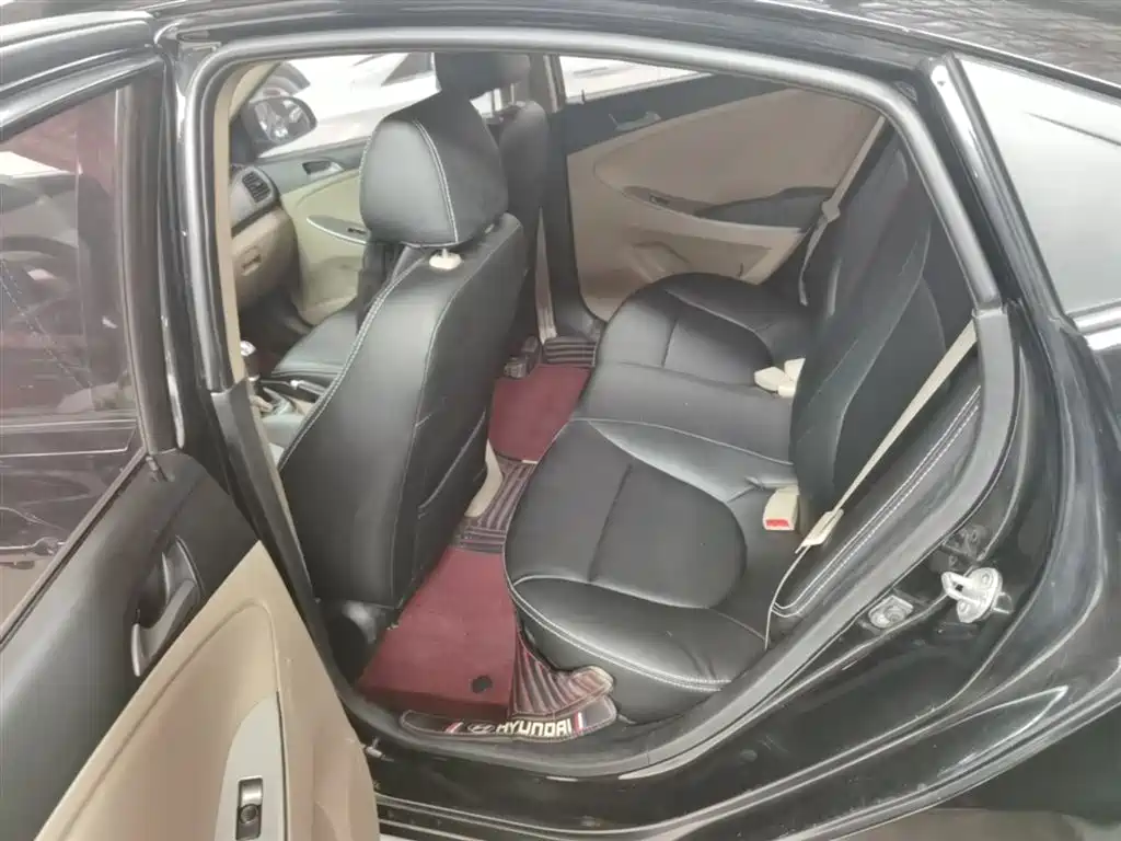 Hyundai Verna