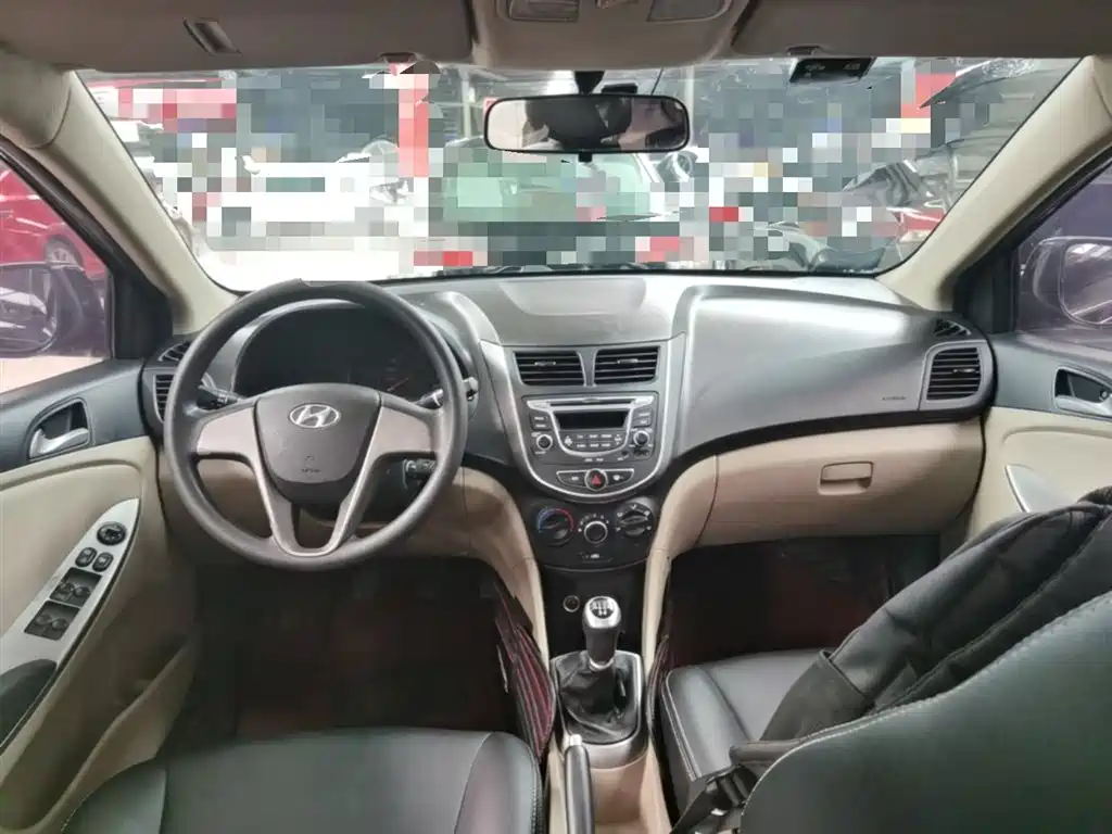 Hyundai Verna