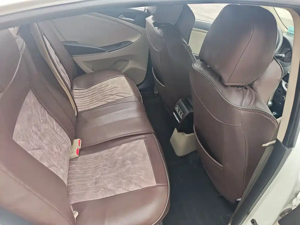 Hyundai Verna