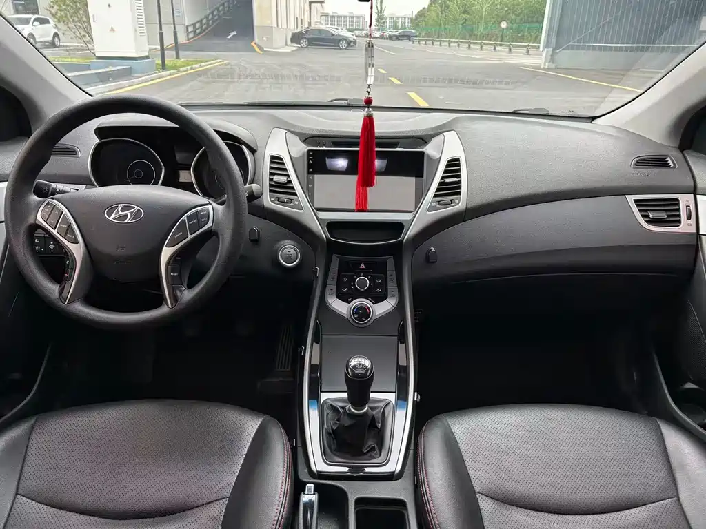 Hyundai Elantra Langdong