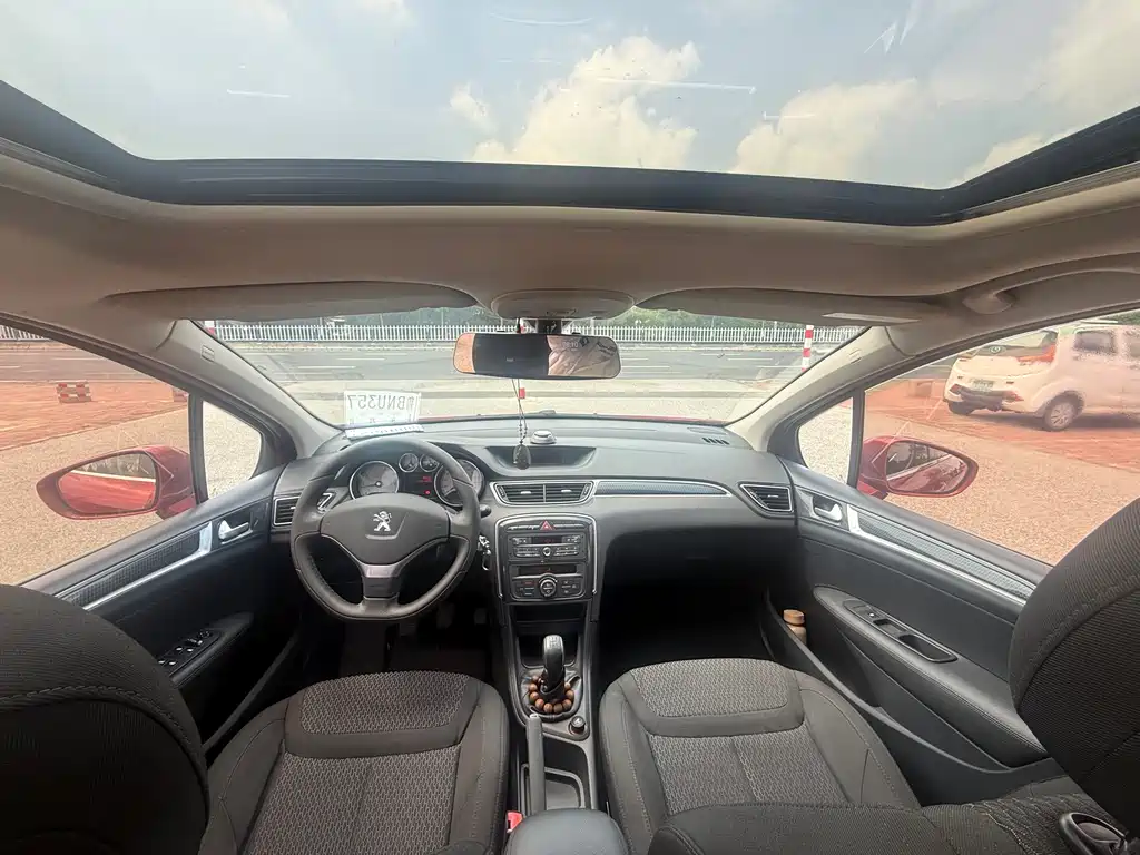 Peugeot 308