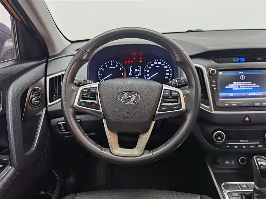 Hyundai ix25
