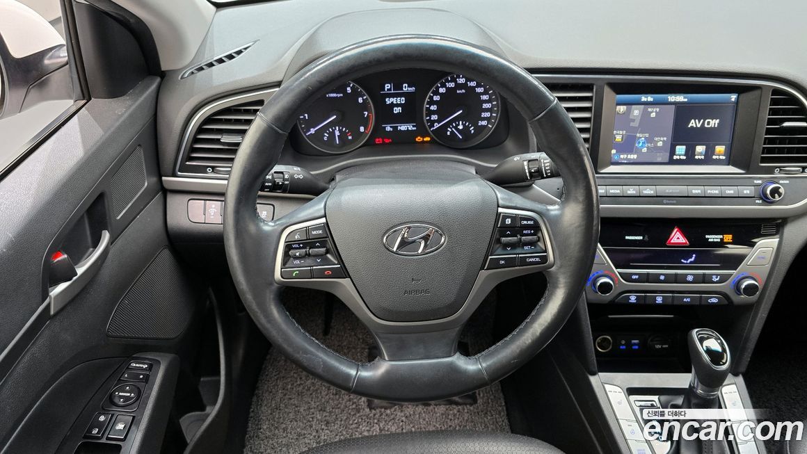 Hyundai AVANTE