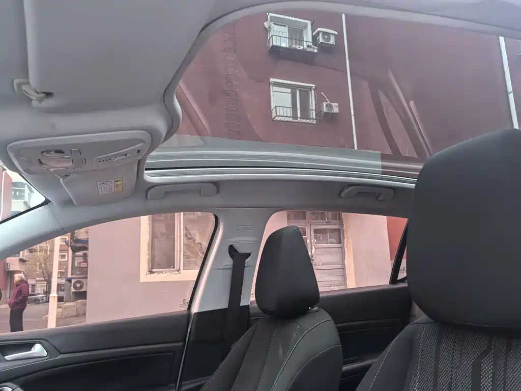 Peugeot 308S