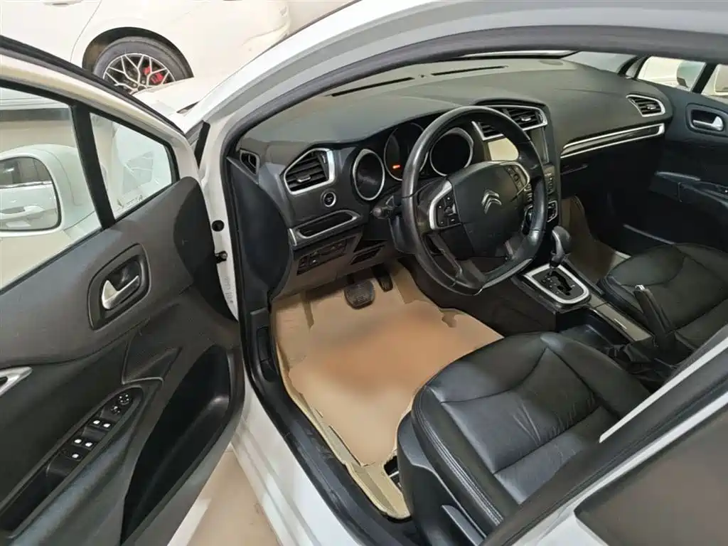 Citroen C4L