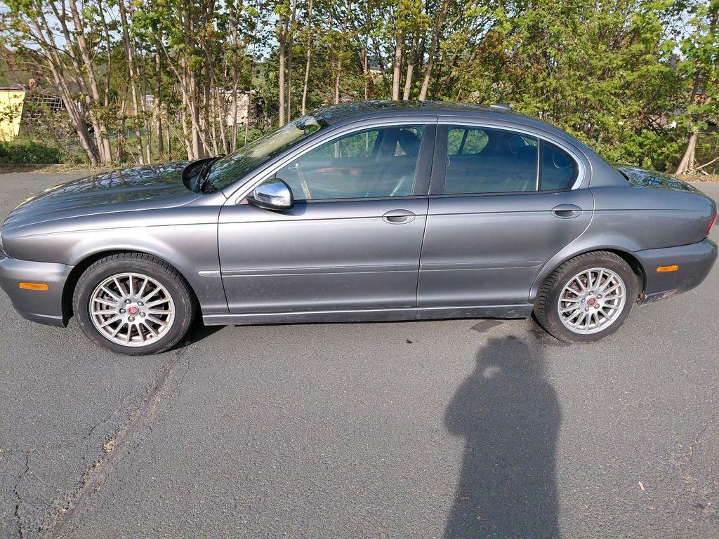 Jaguar X-Type