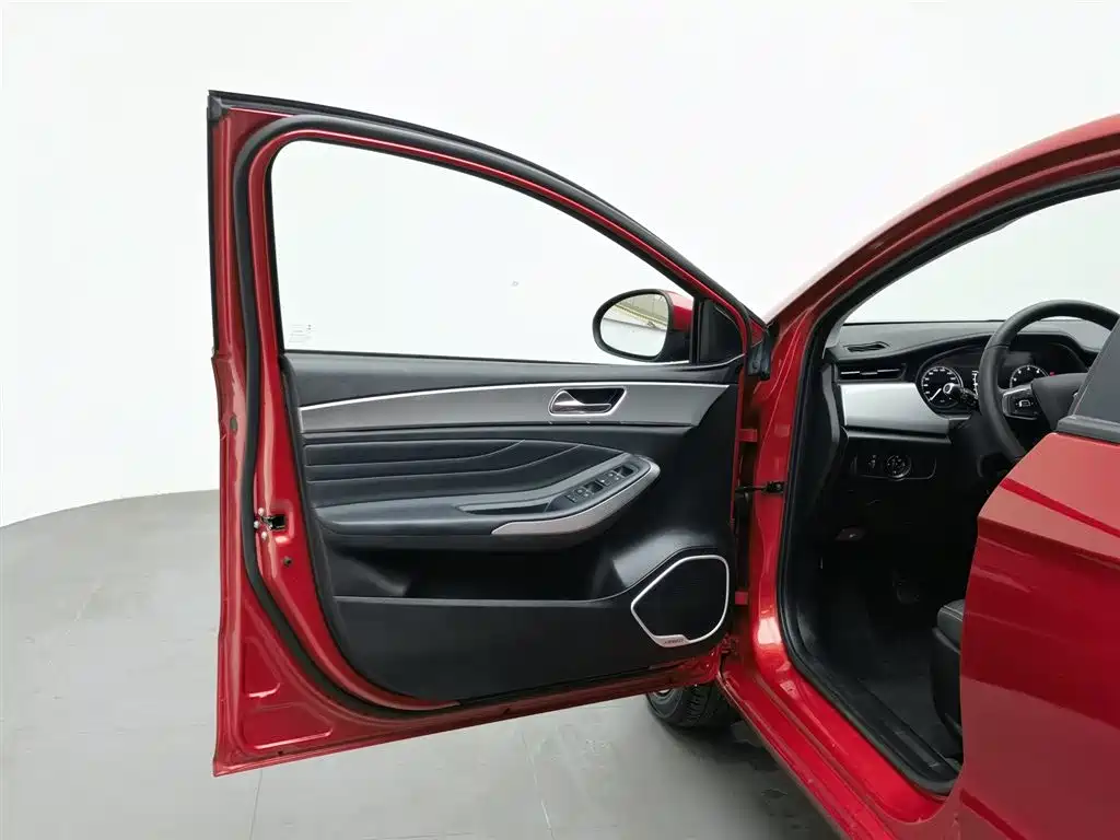 Chery Arrizo 5