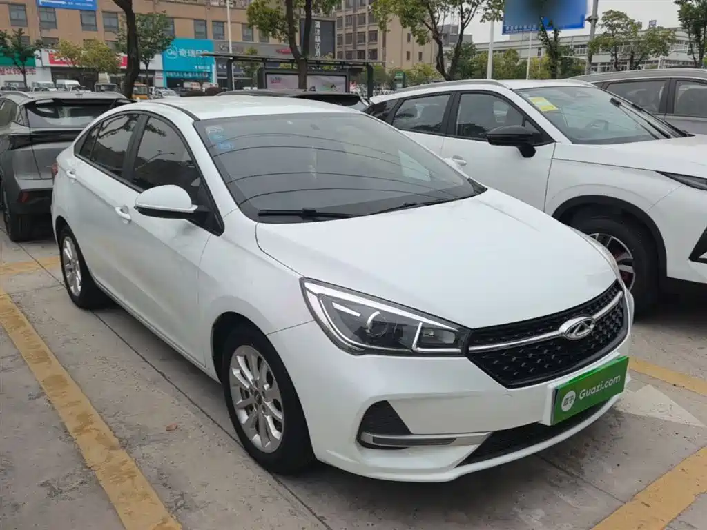 Chery Arrizo 5